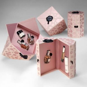Unique-cosmetic-boxes