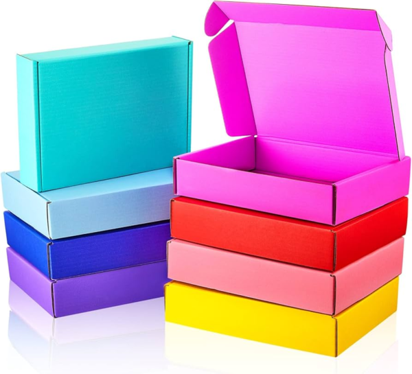 coloured mailer boxes